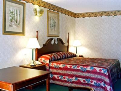 Days Inn - Oneonta Εξωτερικό φωτογραφία